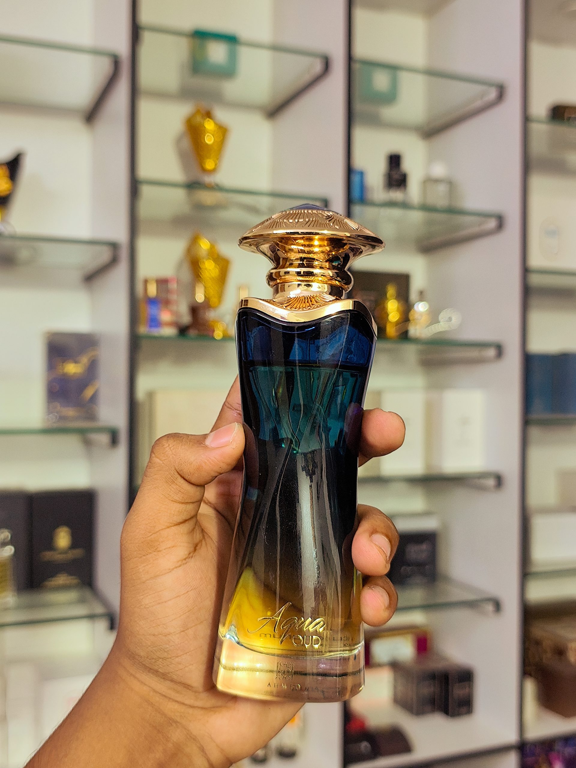 AQUA OUD  (Ahmed Al Maghribi)